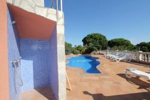 K15 VILLA ALTA VISTA Casa aislada / Villa serra brava Lloret de Mar