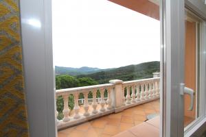 K15 VILLA ALTA VISTA Casa aislada / Villa serra brava Lloret de Mar