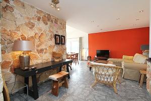 K15 VILLA ALTA VISTA Casa aislada / Villa serra brava Lloret de Mar