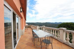 K15 VILLA ALTA VISTA Casa aislada / Villa serra brava Lloret de Mar