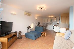 K15 VILLA ALTA VISTA Casa aislada / Villa serra brava Lloret de Mar