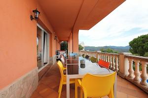 K15 VILLA ALTA VISTA Casa aislada / Villa serra brava Lloret de Mar
