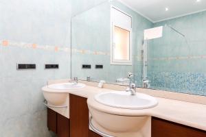 K16 Villa Serena Casa aislada / Villa SERRA BRAVA Lloret de Mar
