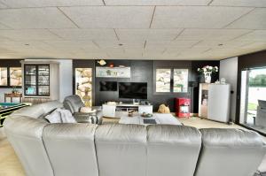 K22 Villa Adam Отдельный дом / Villa roca grossa Lloret de Mar