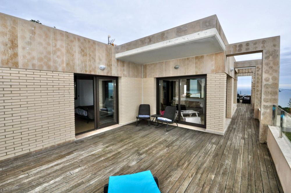 K22 Villa Adam Vrijstaand huis / Villa roca grossa Lloret de Mar K22 Villa Adam Vrijstaand huis / Villa roca grossa Lloret de Mar