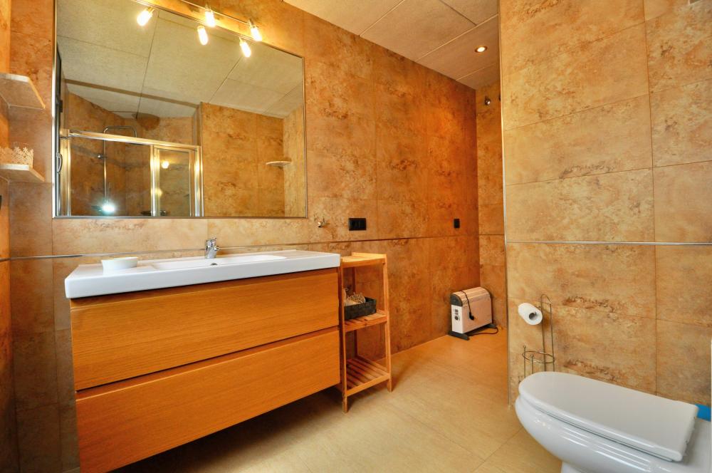 K22 Villa Adam Vrijstaand huis / Villa roca grossa Lloret de Mar K22 Villa Adam Vrijstaand huis / Villa roca grossa Lloret de Mar