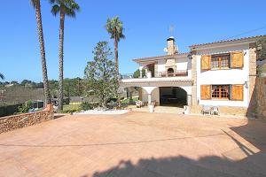 K23 Villa Borghese Отдельный дом / Villa Canyelles Lloret de Mar