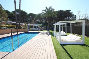 K23 Villa Borghese Отдельный дом / Villa Canyelles Lloret de Mar