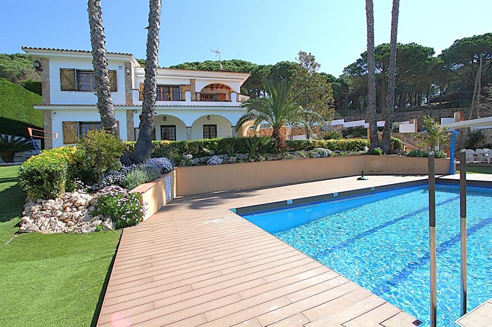K23 Villa Borghese Vrijstaand huis / Villa Canyelles Lloret de Mar K23 Villa Borghese Vrijstaand huis / Villa Canyelles Lloret de Mar