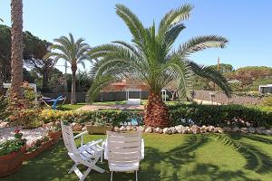 K23 Villa Borghese Отдельный дом / Villa Canyelles Lloret de Mar