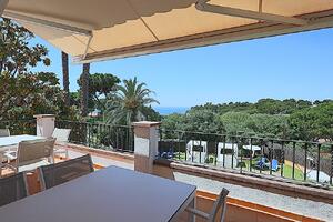 K23 Villa Borghese Отдельный дом / Villa Canyelles Lloret de Mar