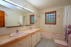 K23 Villa Borghese Отдельный дом / Villa Canyelles Lloret de Mar