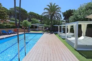 K23 Villa Borghese Отдельный дом / Villa Canyelles Lloret de Mar