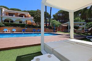 K23 Villa Borghese Отдельный дом / Villa Canyelles Lloret de Mar