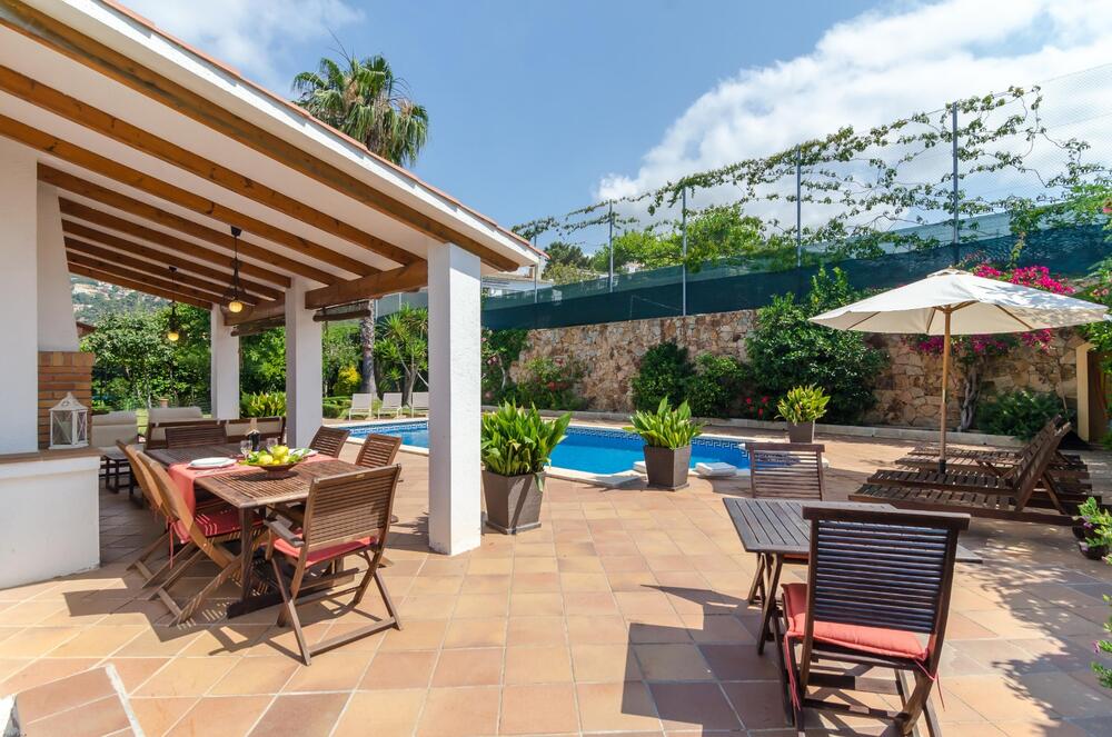 K24 Villa Toscana Vrijstaand huis / Villa Canyelles Lloret de Mar K24 Villa Toscana Vrijstaand huis / Villa Canyelles Lloret de Mar