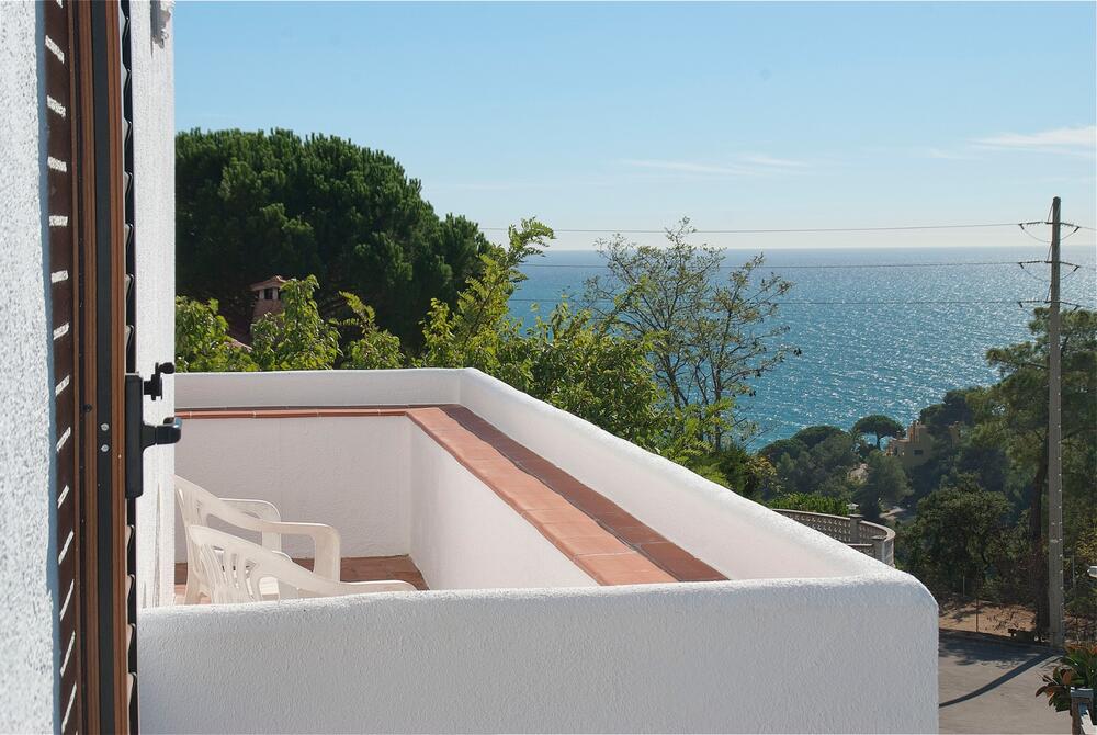 K24 Villa Toscana Vrijstaand huis / Villa Canyelles Lloret de Mar K24 Villa Toscana Vrijstaand huis / Villa Canyelles Lloret de Mar