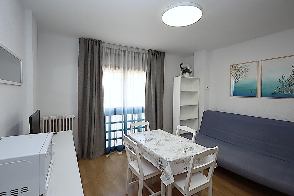 Z-5I Iris Apartamento Centro Lloret de Mar Z-5I Iris Apartamento Centro Lloret de Mar