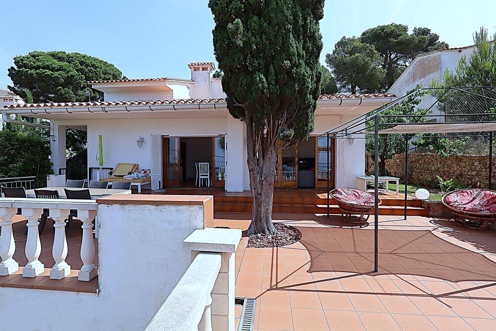 K31 VILLA MAJESTIC Casa aislada / Villa Lloret de Mar K31 VILLA MAJESTIC Casa aislada / Villa Lloret de Mar