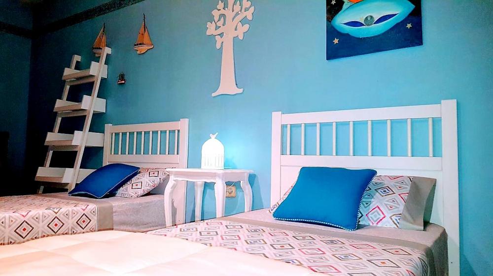 K32 Villa Bambi Vrijstaand huis / Villa Font de San Lorenc/ Riviera Lloret de Mar K32 Villa Bambi Vrijstaand huis / Villa Font de San Lorenc/ Riviera Lloret de Mar