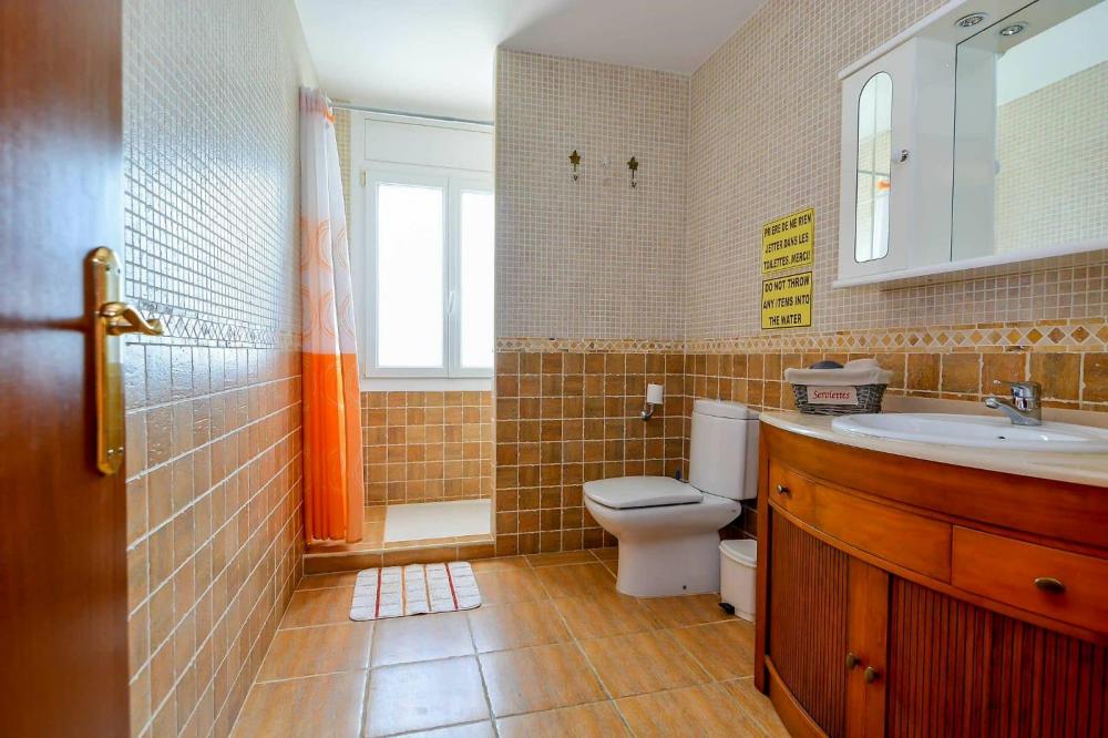 K32 Villa Bambi Vrijstaand huis / Villa Font de San Lorenc/ Riviera Lloret de Mar K32 Villa Bambi Vrijstaand huis / Villa Font de San Lorenc/ Riviera Lloret de Mar