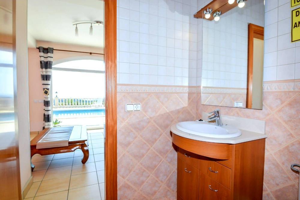 K32 Villa Bambi Vrijstaand huis / Villa Font de San Lorenc/ Riviera Lloret de Mar K32 Villa Bambi Vrijstaand huis / Villa Font de San Lorenc/ Riviera Lloret de Mar