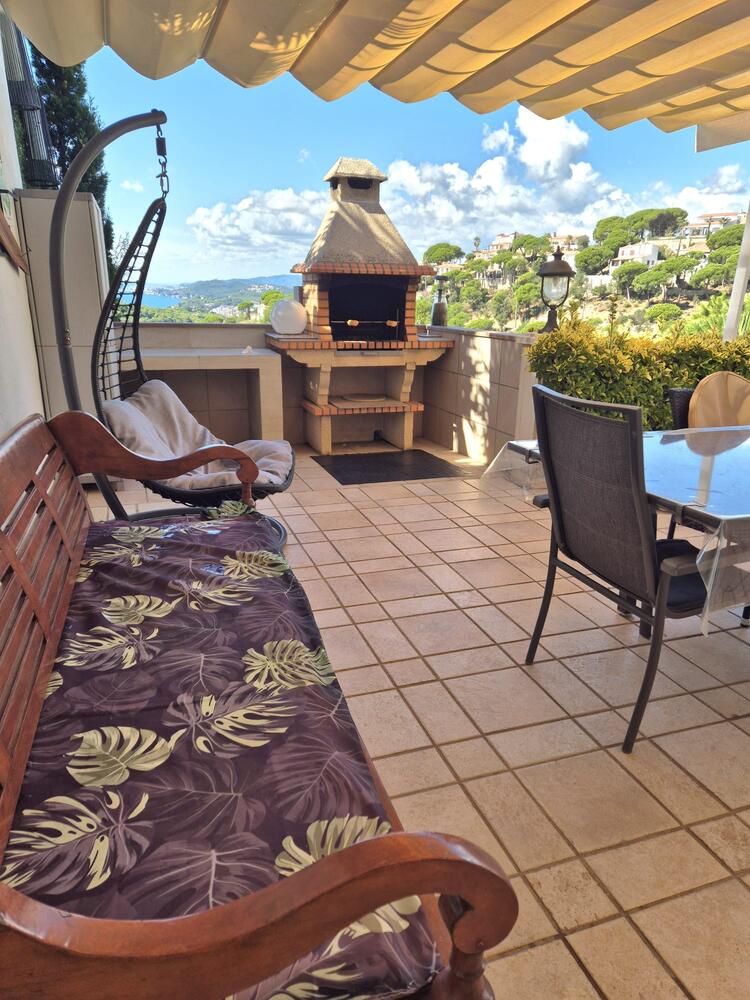 K32 Villa Bambi Vrijstaand huis / Villa Font de San Lorenc/ Riviera Lloret de Mar K32 Villa Bambi Vrijstaand huis / Villa Font de San Lorenc/ Riviera Lloret de Mar