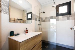 K45 Villa Esperanza Отдельный дом / Villa URBANITZACIÓ AIGUAVIVA PARC Vidreres