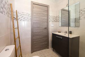 K45 Villa Esperanza Отдельный дом / Villa URBANITZACIÓ AIGUAVIVA PARC Vidreres
