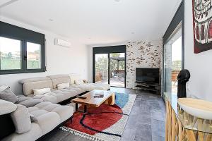 K45 Villa Esperanza Отдельный дом / Villa URBANITZACIÓ AIGUAVIVA PARC Vidreres