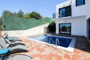 K45 Villa Esperanza Отдельный дом / Villa URBANITZACIÓ AIGUAVIVA PARC Vidreres