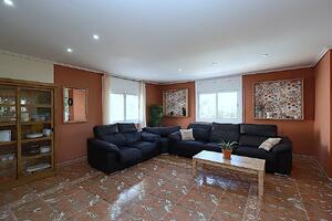 K49 Villa Atenea  Отдельный дом / Villa  Lloret de Mar