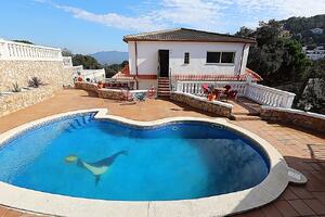 K49 Villa Atenea  Отдельный дом / Villa  Lloret de Mar