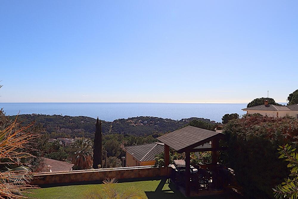 K52 Villa Cataleya Casa aislada / Villa Lloret de Mar K52 Villa Cataleya Casa aislada / Villa Lloret de Mar