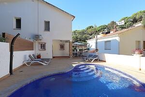 K53 Villa Isamar Vrijstaand huis / Villa  Lloret de Mar