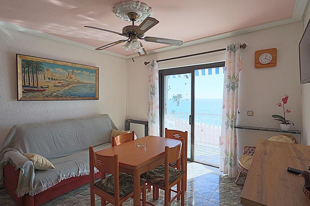 A093 Apartamento BlueSky Apartamento Lloret de Mar A093 Apartamento BlueSky Apartamento Lloret de Mar