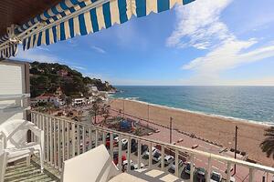 A093 Apartamento BlueSky Apartment  Lloret de Mar
