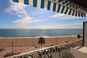 A093 Apartamento BlueSky Apartment  Lloret de Mar
