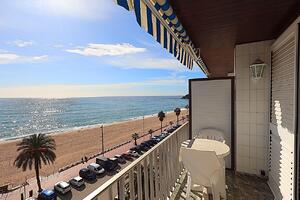 A093 Apartamento BlueSky Apartment  Lloret de Mar