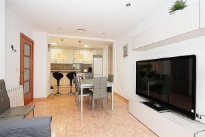 A004 Apartamento Duplex Llaverias Apartment centro Lloret de Mar