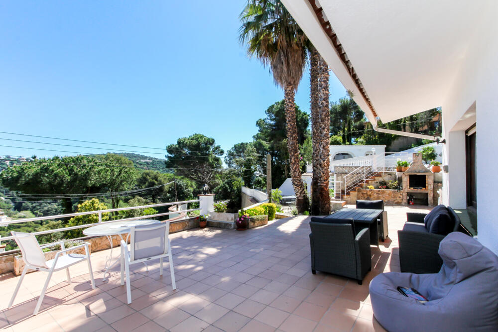 C101 Villa Canyelles Natalie Casa aislada / Villa Canyelles Lloret de Mar C101 Villa Canyelles Natalie Casa aislada / Villa Canyelles Lloret de Mar