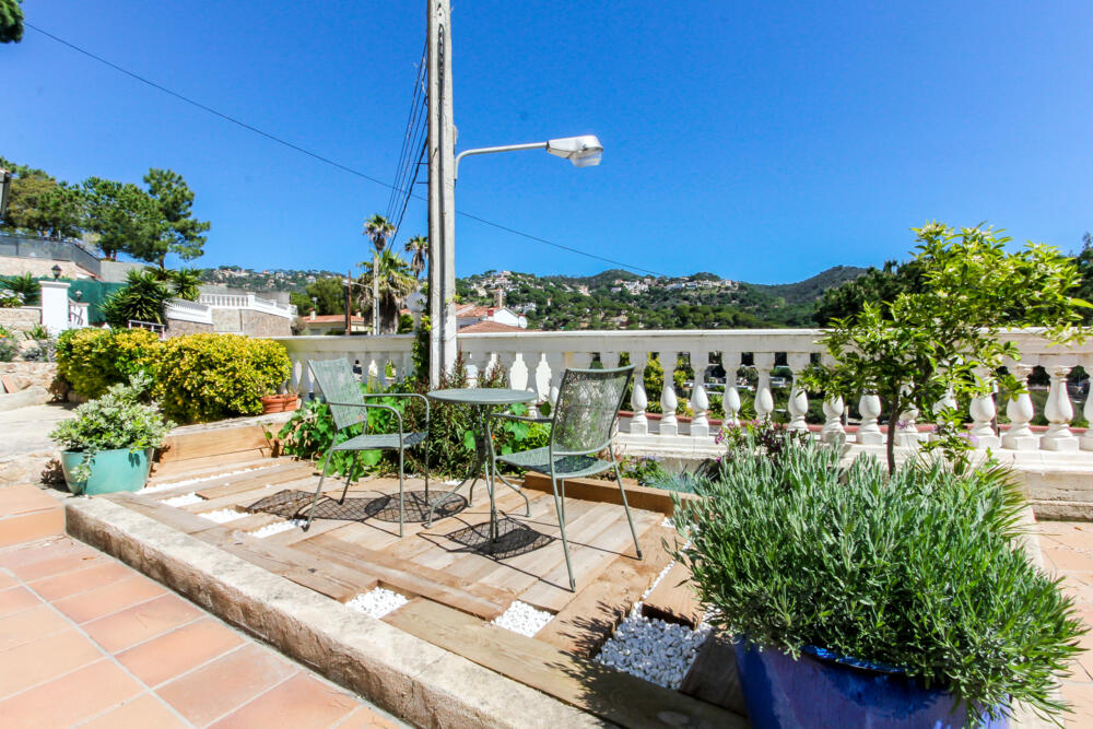 C101 Villa Canyelles Natalie Casa aislada / Villa Canyelles Lloret de Mar C101 Villa Canyelles Natalie Casa aislada / Villa Canyelles Lloret de Mar
