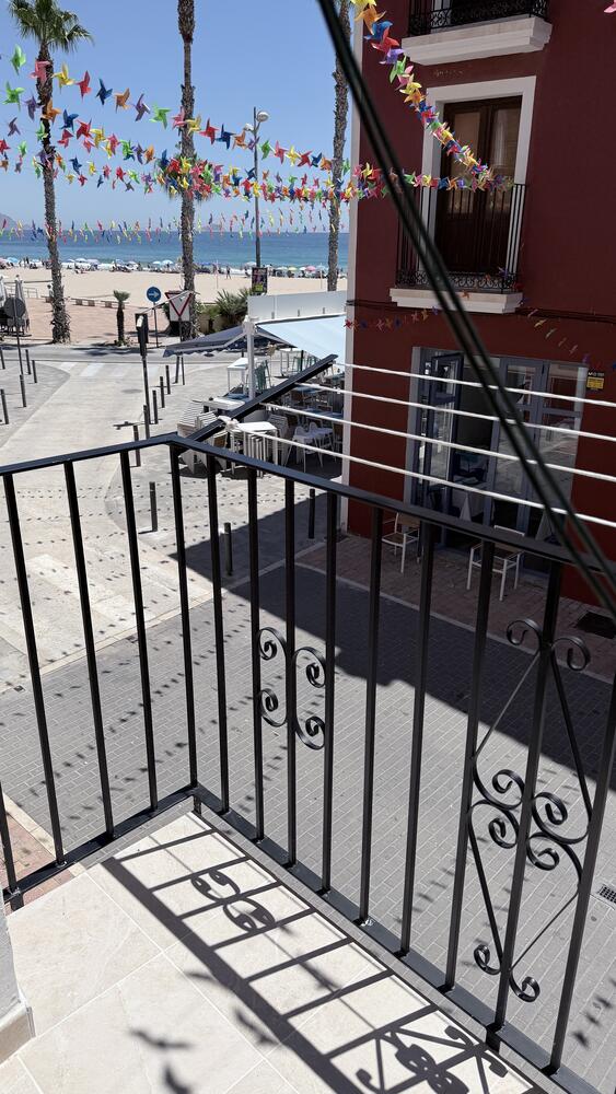 AR35 AR35, Coqueto apartamento en primera línea del casco antiguo Apartamento Playa Casco Antiguo Villajoyosa/Vila Joiosa (la)
