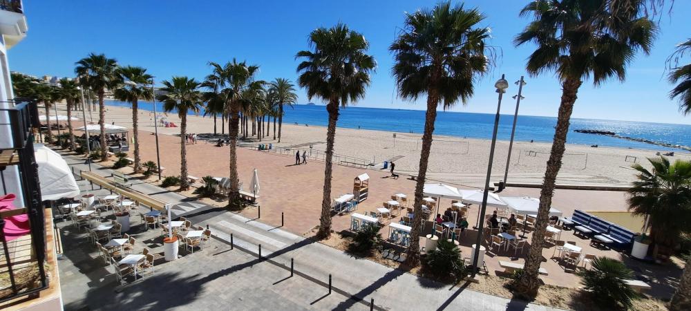 AR27-3 AR27-3, coqueto apartamento a primera línea del mar Apartamento Arsenal Villajoyosa/Vila Joiosa (la)