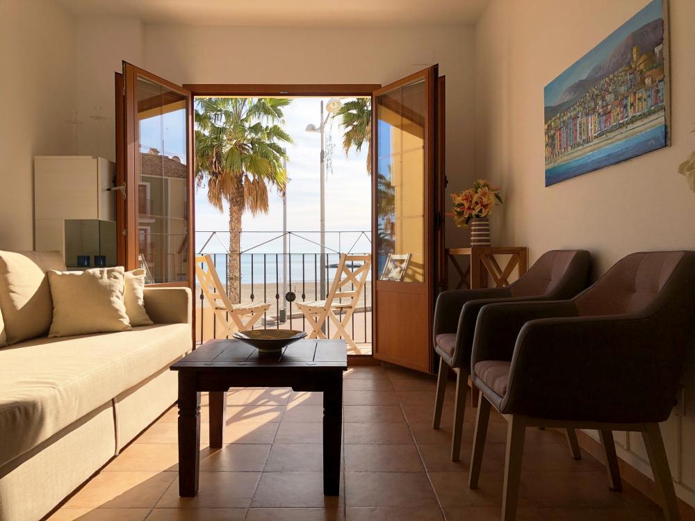 AR27-2 AR27-2, bonito apartamento en primera línea de playa Apartamento Arsenal Villajoyosa/Vila Joiosa (la)