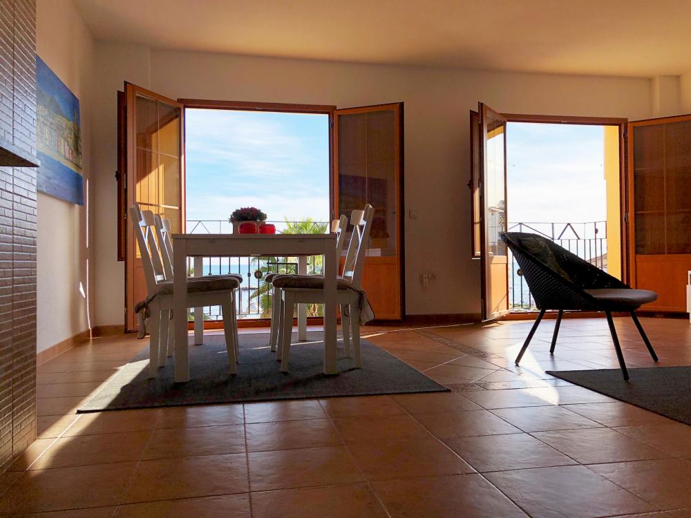 AR27-5 AR27-5, ático con terrazas en primera linea de playa Apartamento Arsenal Villajoyosa/Vila Joiosa (la)