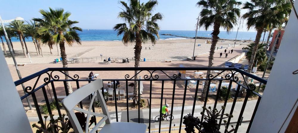 AR2A AR2A Apartamento primera línea Arsenal 22 2A Apartamento calle arsenal villajoyosa Villajoyosa/Vila Joiosa (la) AR2A AR2A Apartamento primera línea Arsenal 22 2A Apartamento calle arsenal villajoyosa Villajoyosa/Vila Joiosa (la)