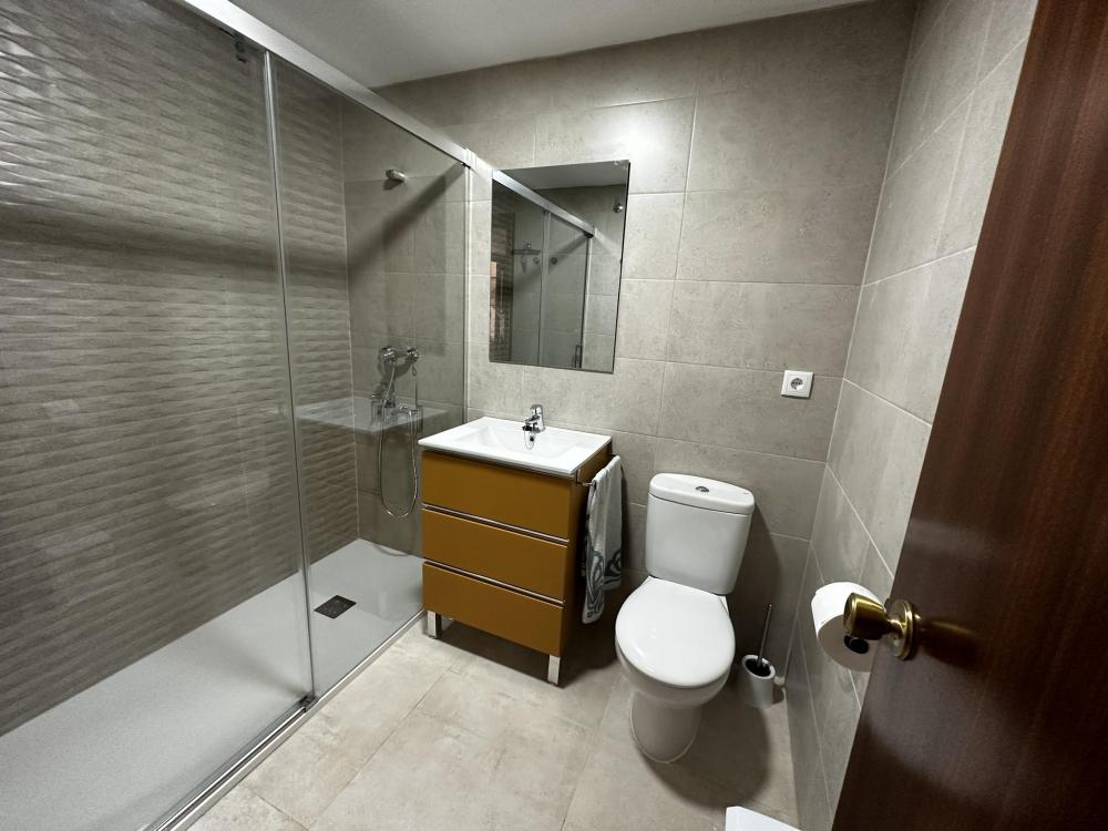 PV34 Apartamento en el centro, piscina y parking, a 10 metros de la playa y vista al mar Apartamento  Villajoyosa/Vila Joiosa (la)