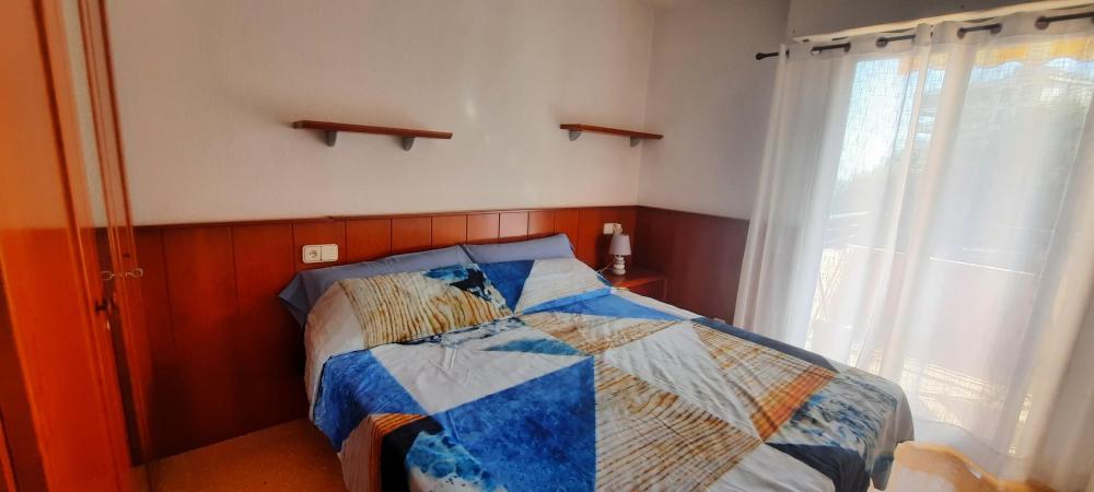 PV34 Apartamento en el centro, piscina y parking, a 10 metros de la playa y vista al mar Apartamento  Villajoyosa/Vila Joiosa (la)