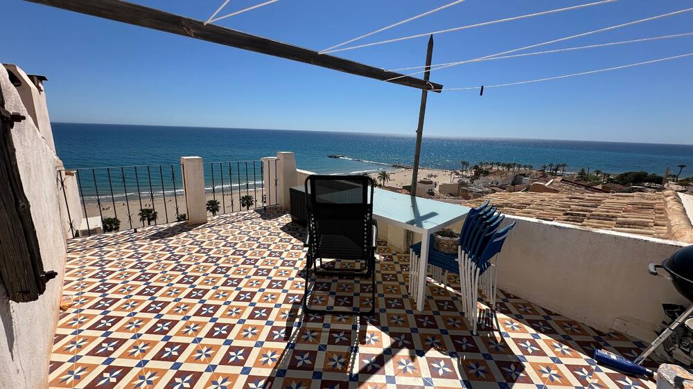 CST5-3 Impresionante ático con vistas  al mar sobre la muralla del casco antiguo de Villajoyosa Ático  Villajoyosa/Vila Joiosa (la)