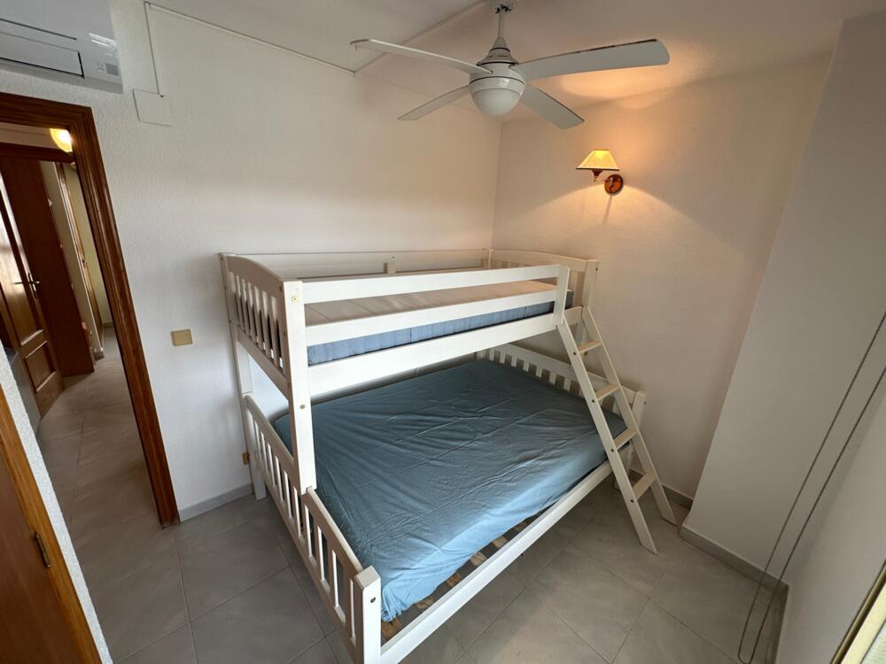 BA12-2 BA12-2, Gran apartamento con terraza muy cerca de la playa Apartamento  Villajoyosa/Vila Joiosa (la)